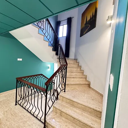 Modern 2 Private Kitchenette And Bathroom * Limassol